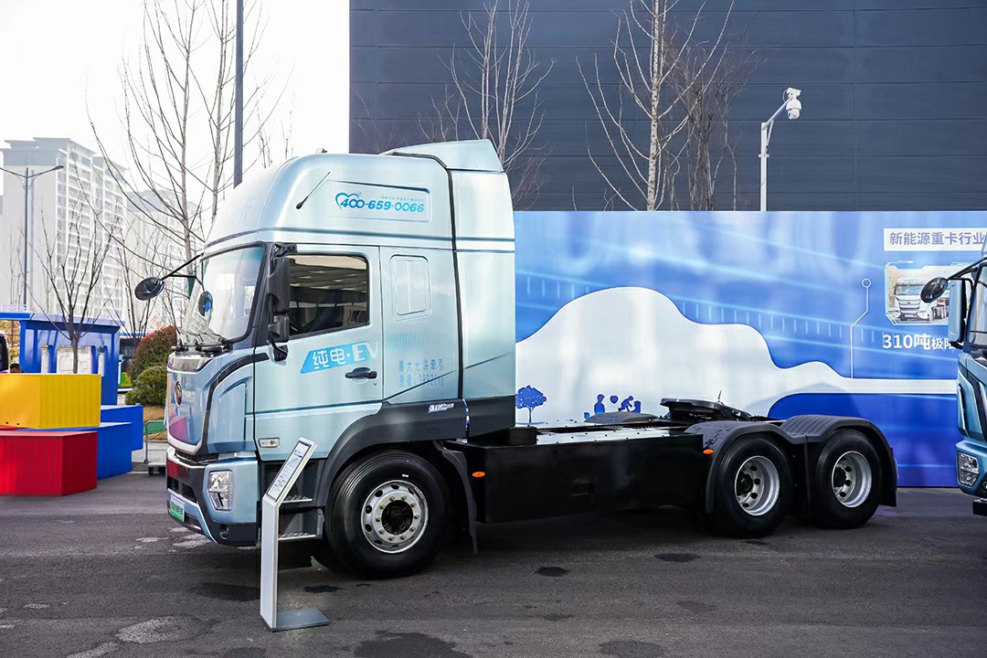 實(shí)力見(jiàn)證 | 多款新品首發(fā)，宇通重卡春季新品發(fā)布會(huì)隆重舉行