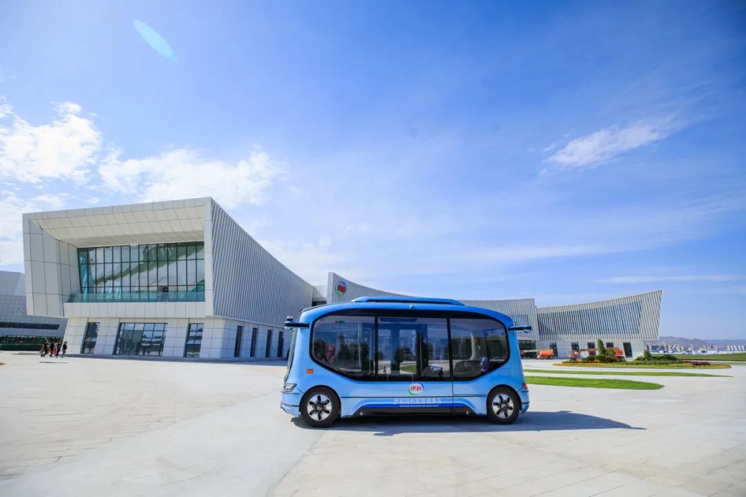 CCTV央視報道：李強視察并體驗小宇2.0