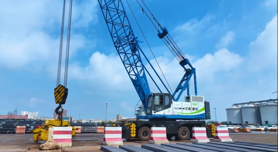 宇通純電動港口輪胎起重機：以硬核三電技術，護航港口綠色高效作業