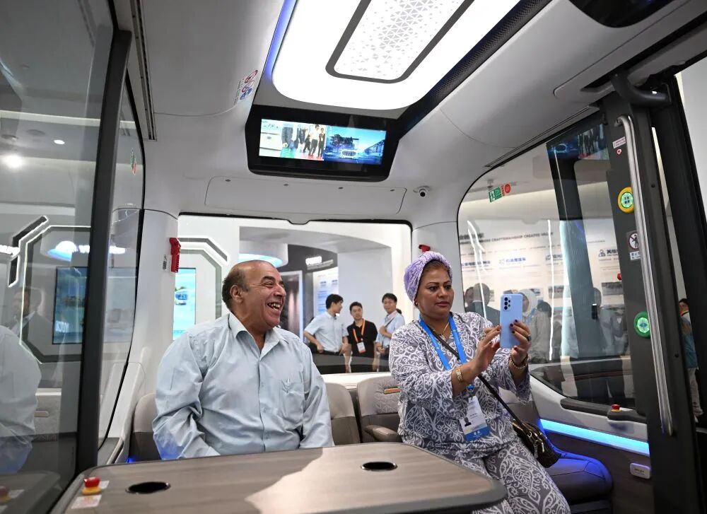 這里的客車，何以駛向全球？