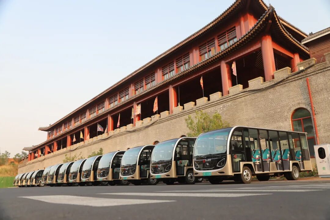 智趣出行,悅動(dòng)未來!宇通觀光車亮相2025中國(鄭州)旅游休閑娛樂產(chǎn)業(yè)博覽會(huì) 圖片