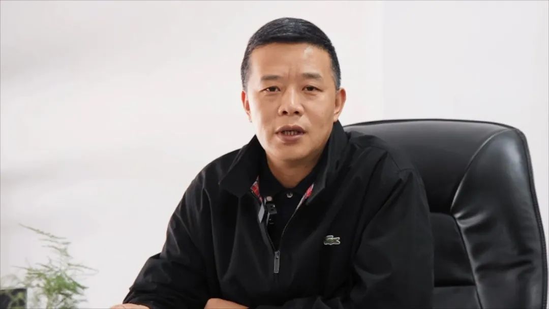 低碳！增效！宇通助力六盤(pán)水振通客運(yùn)打造高速客運(yùn)新服務(wù)！